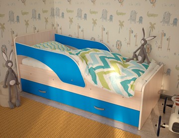 Детская кровать с бортиками Максимка, корпус Млечный дуб, фасад Синий в Саранске