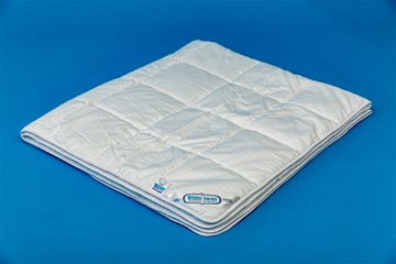 Одеяло лёгкое полутороспальное Белый лебедь в Саранске