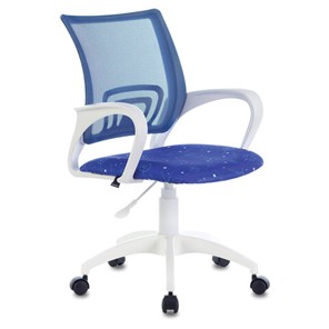 Кресло Brabix Fly MG-396W (с подлокотниками, пластик белый, сетка, темно-синее с рисунком "Space") 532405 в Саранске