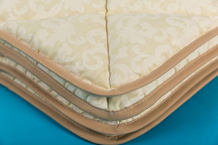 Одеяло всесезонное полутороспальное Шерсть & Хлопок в Саранске - изображение 1